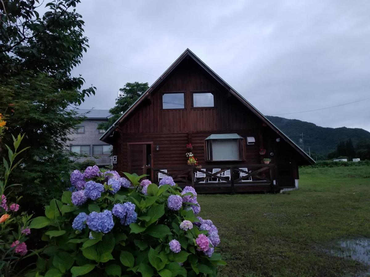 Log Cottage Villa Happo Hakuba Bagian luar foto